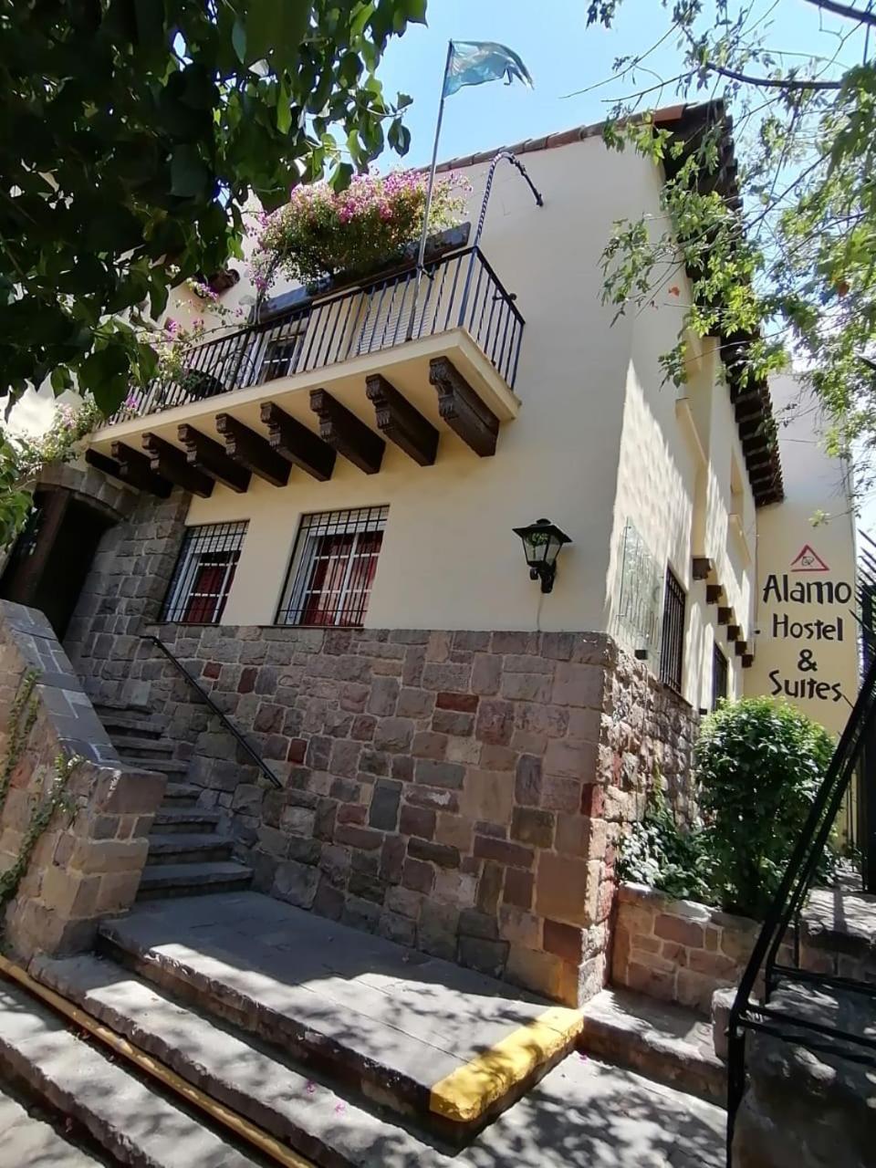 Alamo Hostel & Suites Mendoza Eksteriør bilde
